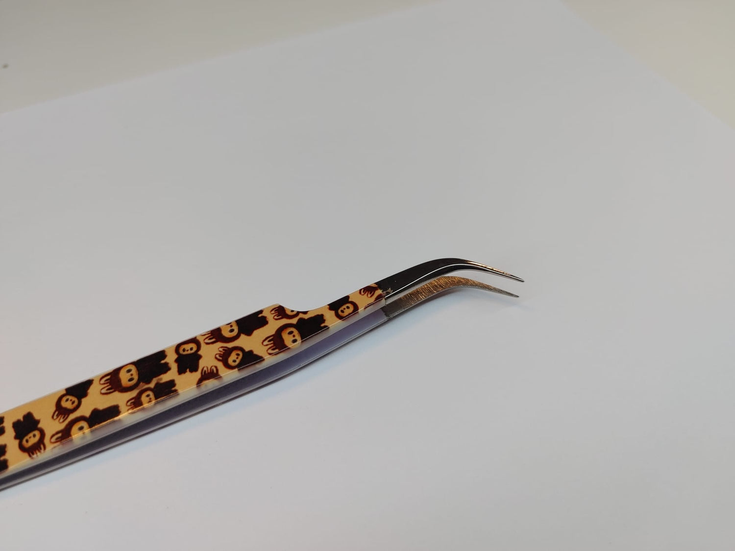 Labubu Tweezer-Curved