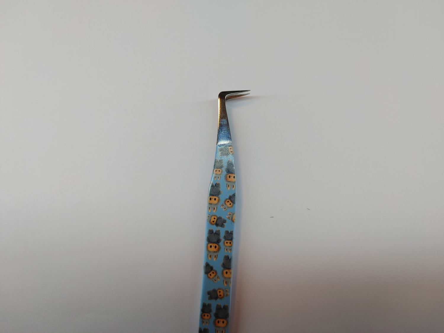 Labubub Tweezers- Essiential