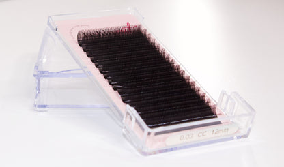 Mixed length classic lashes
