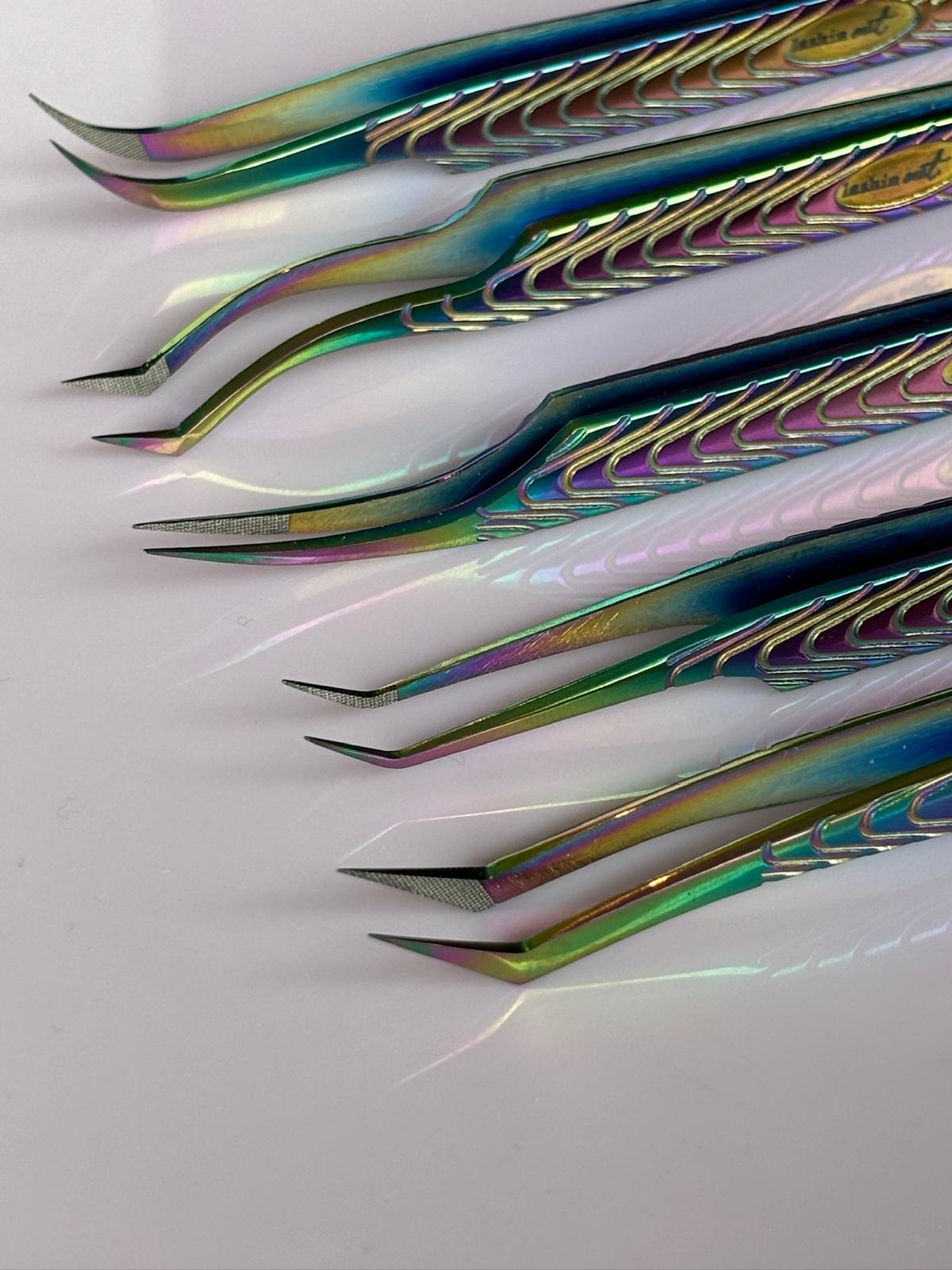 Five diffFive different eyelash tweezers are displayed to show the different types.