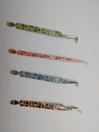 Labubub Tweezers- Essiential
