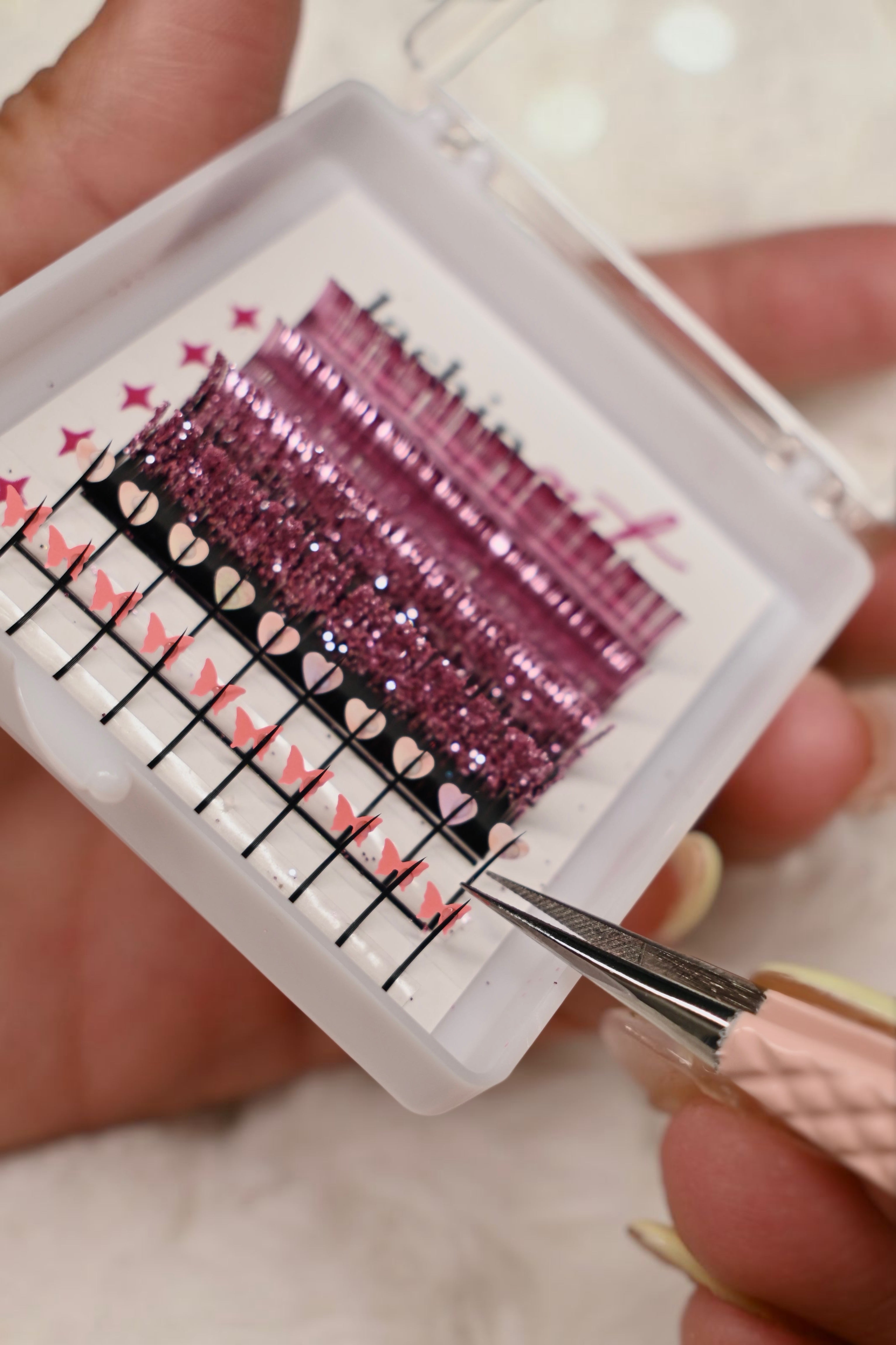 "PRETTY IN PINK" Accent lash tray