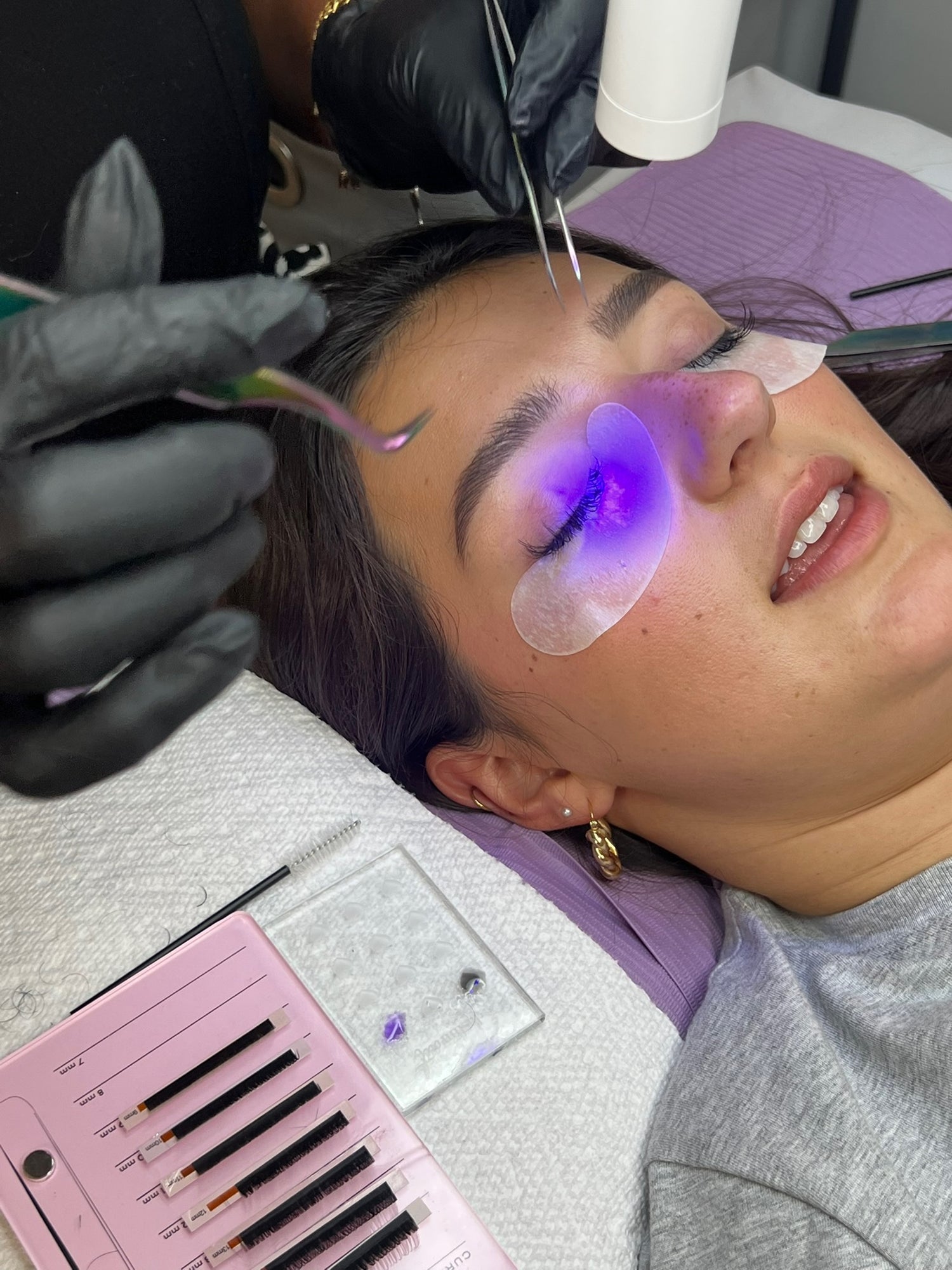 UltraViolet LED Lash System- Pro Kit