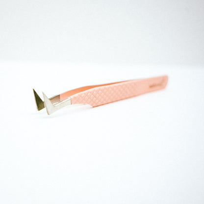 From view of the Square Foot Blush Nano Tip Lash Tweezer