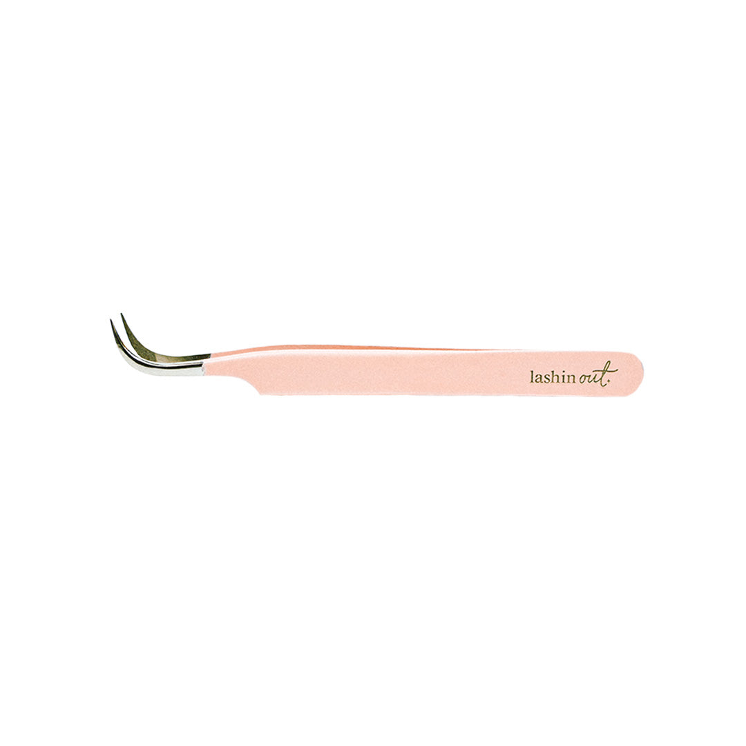 Side view of the Vetus Curved Blush Nano Tip Lash Tweezer. The curved tips are facing upward. 